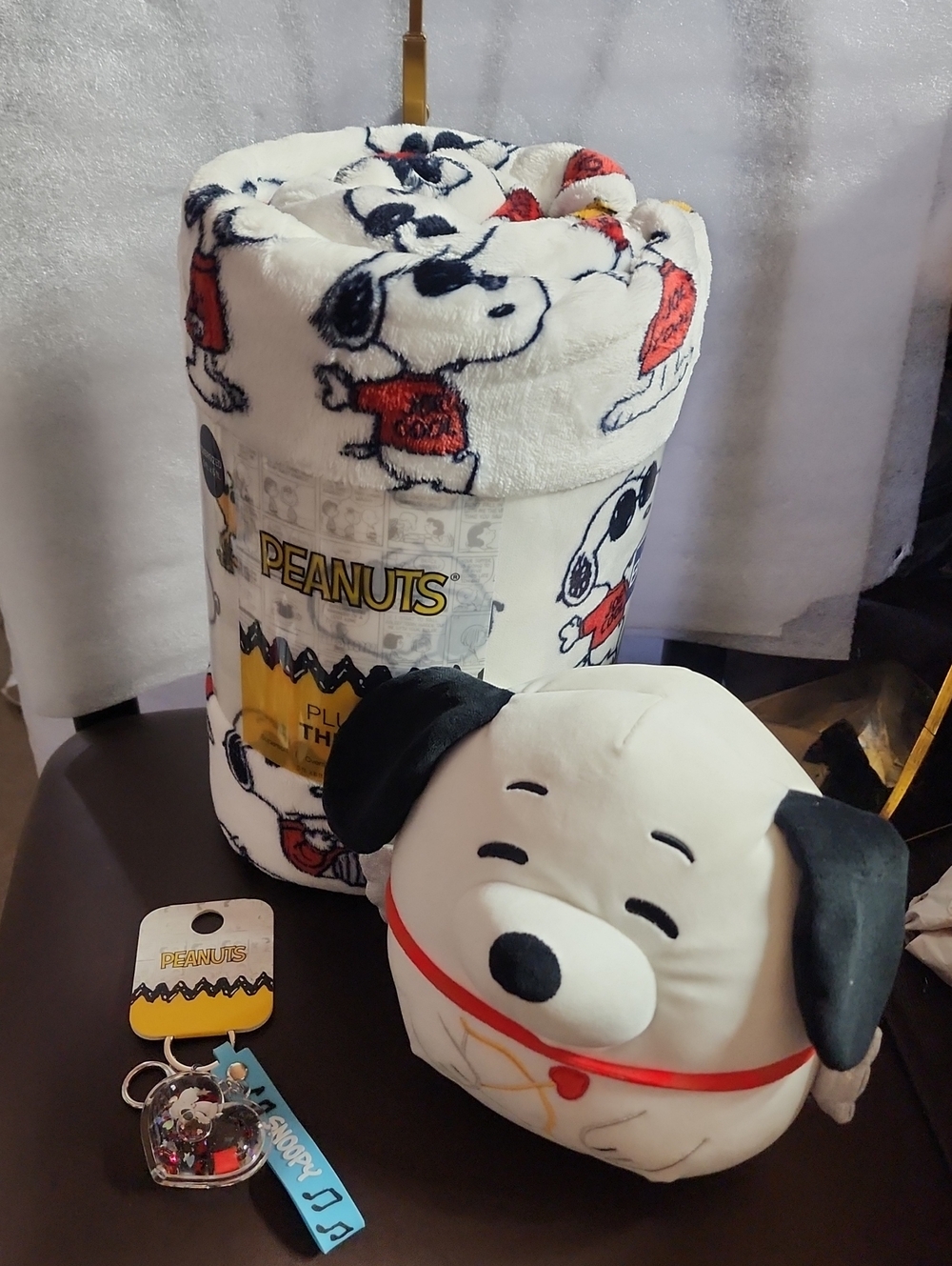 Snoopy 3 Fer 9" Squishmallow & Keycharm Snowglobe & Plushy Peanuts XL Throw Nwt